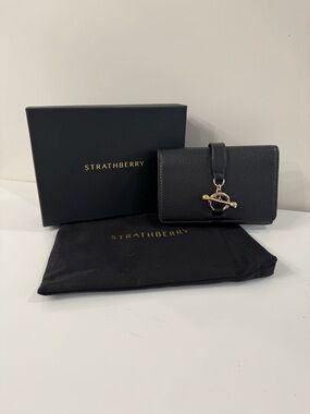 NWT Strathberry Kite Medium Black Leather Trifold Wallet with Gold Toggle Detail